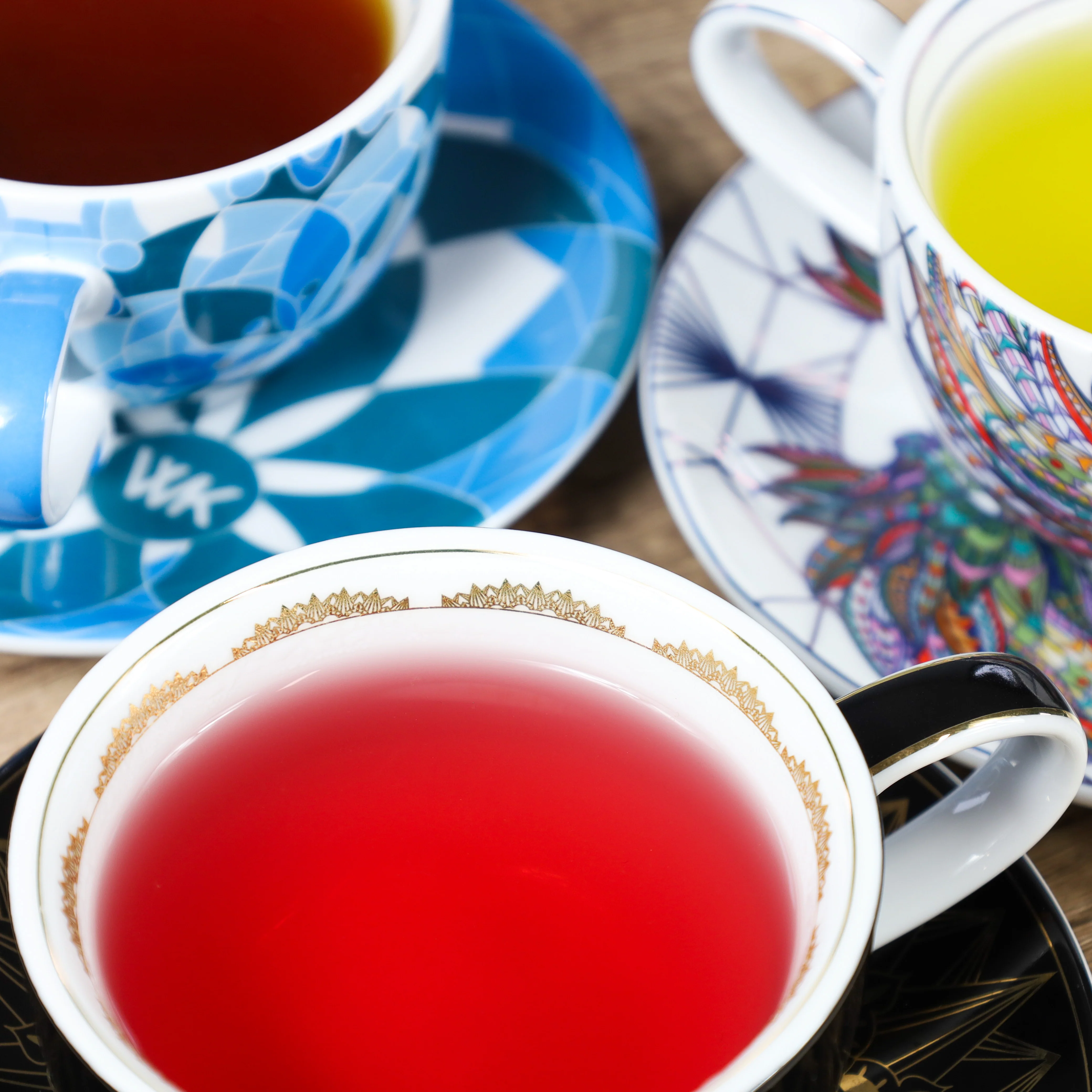 Cup and Saucer Set - Image 7